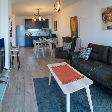 Mali Apartment 瓦爾納 外观 照片